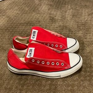 Converse Men’s 11 Red